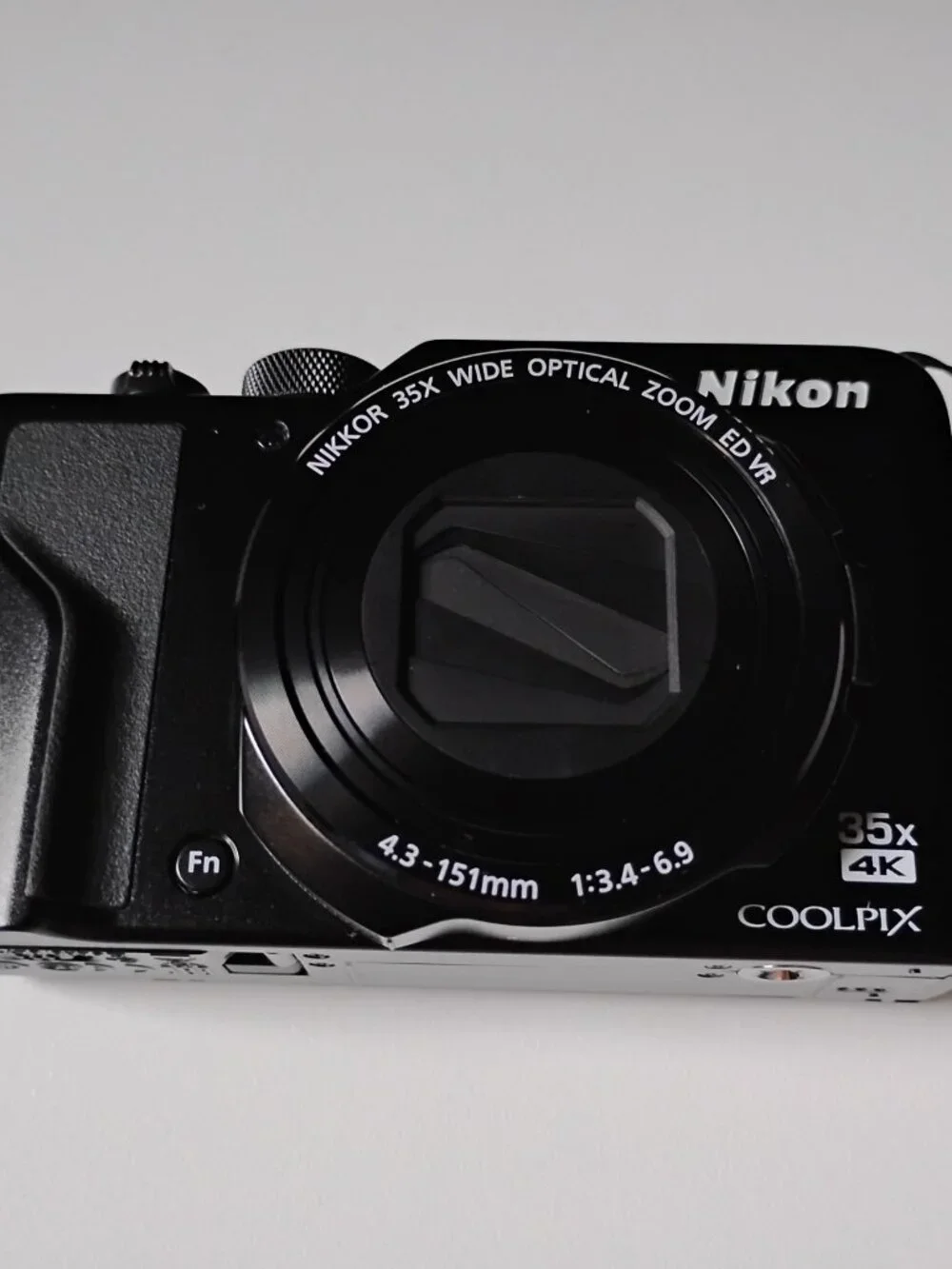 Nikon COOLPIX A1000 Compact Camera, 35x Zoom, 4K UHD, Excellent Condition